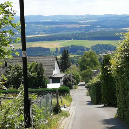 Geschmackvolle Ferienwohnung Am Ahrsteig