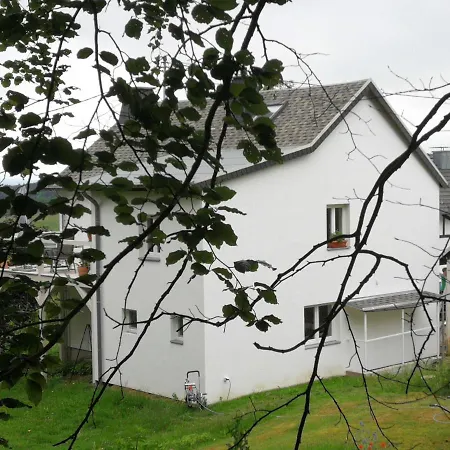 Appartamento Geschmackvolle Ferienwohnung Am Ahrsteig Aremberg